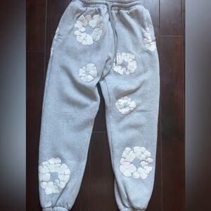 Denim tears grey pants.